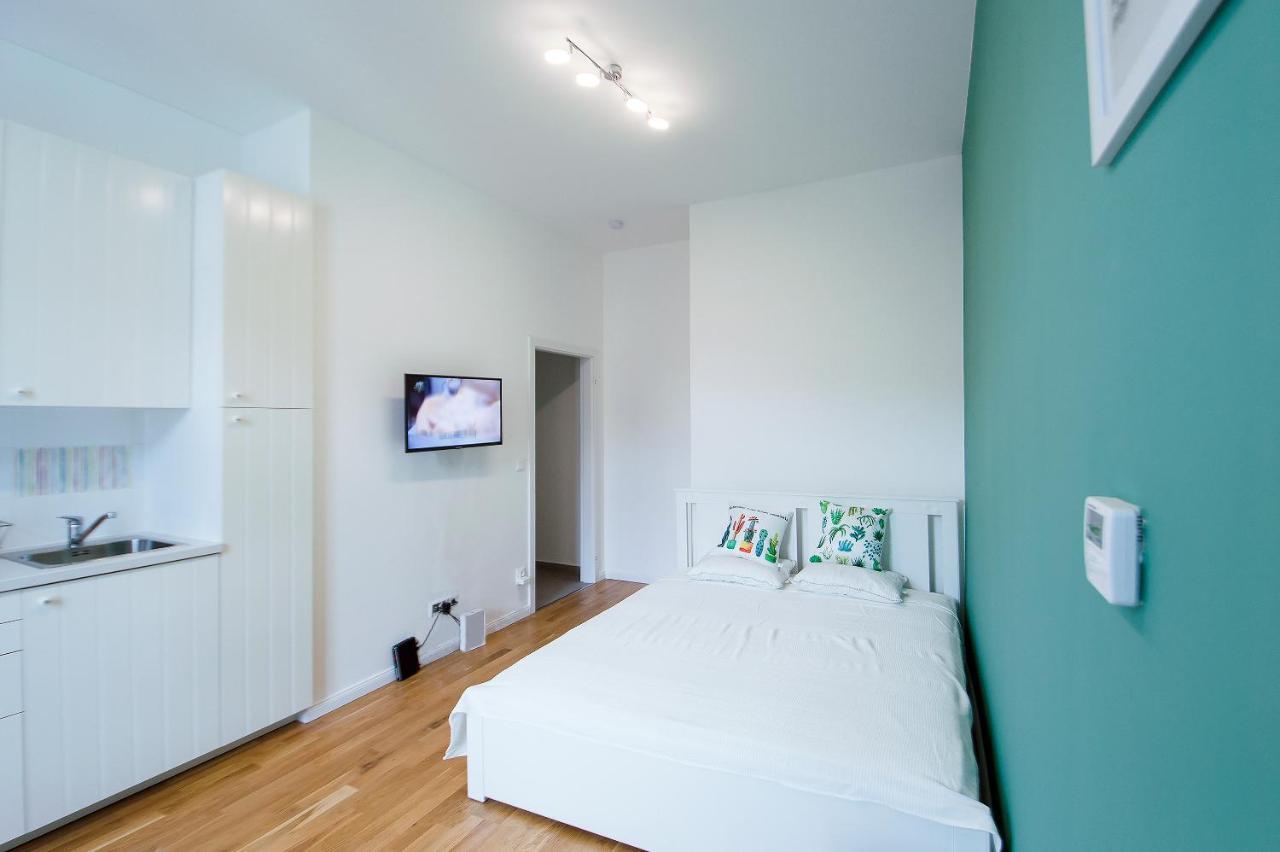 Modern Apartment Spanelska Prague Luaran gambar